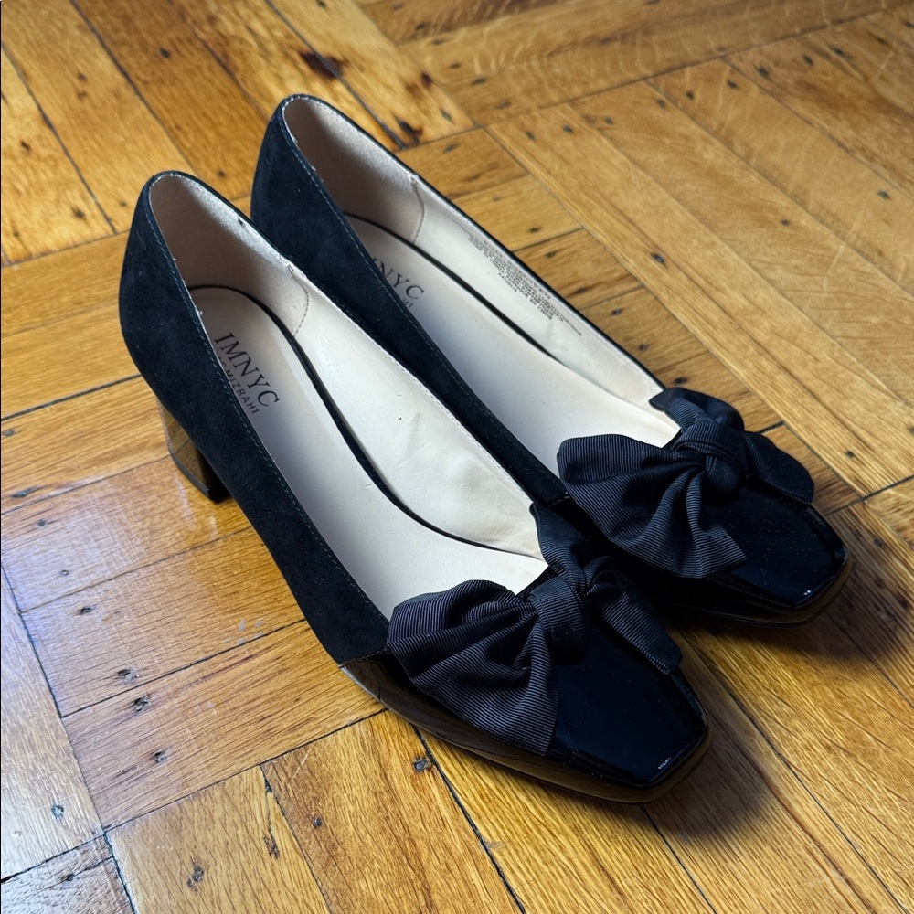 Isaac Mizrahi Black Bow Heels